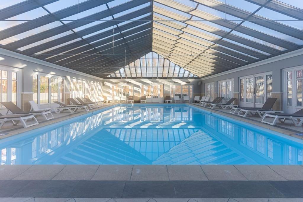Beautiful Flat With Swimming Pool Tennis Court And Private Car Parking 09 Le Touquet Eksteriør bilde