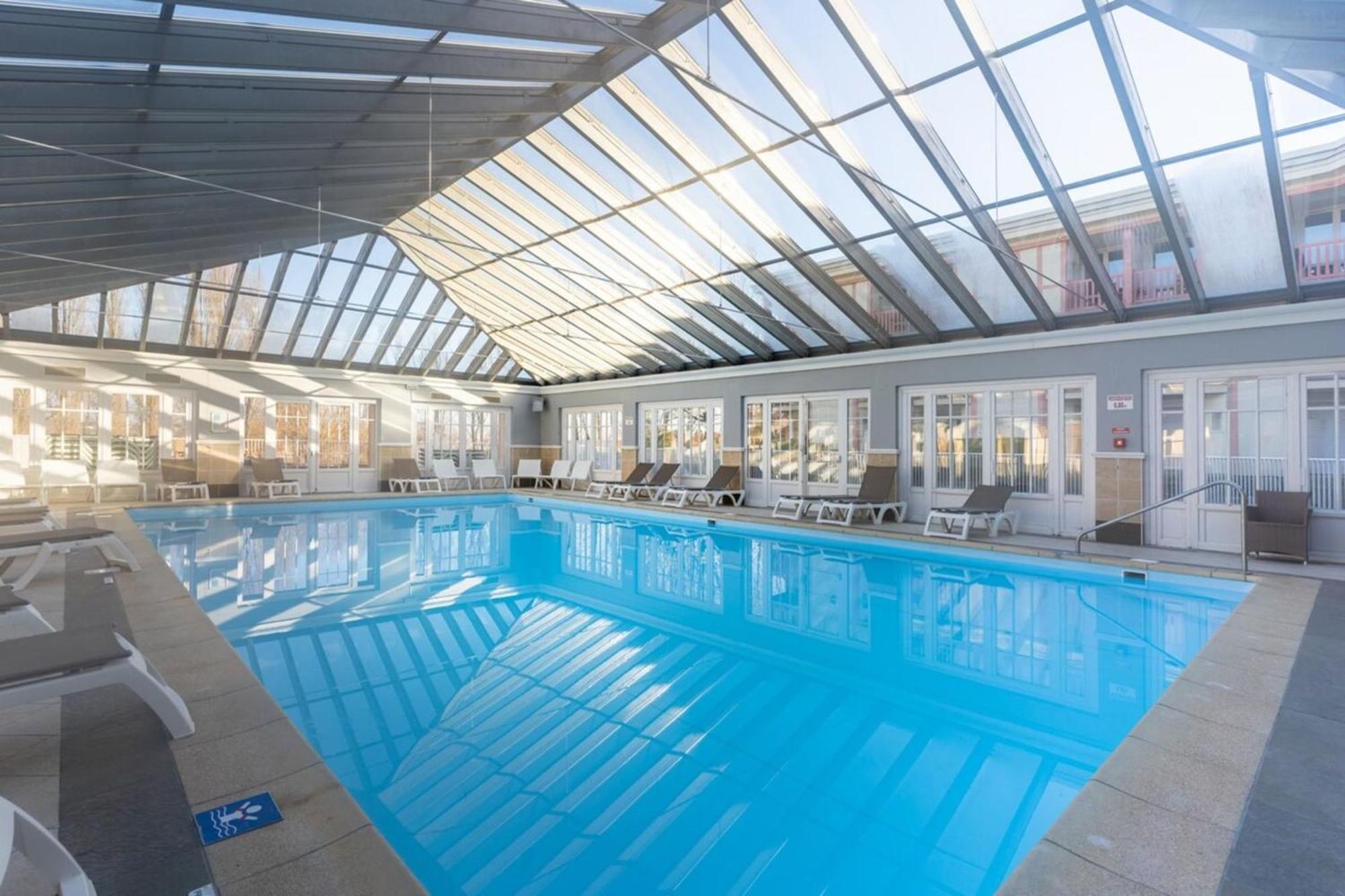 Beautiful Flat With Swimming Pool Tennis Court And Private Car Parking 09 Le Touquet Eksteriør bilde