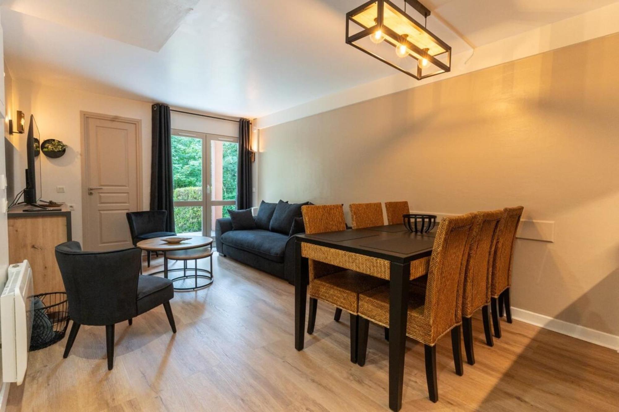 Beautiful Flat With Swimming Pool Tennis Court And Private Car Parking 09 Le Touquet Eksteriør bilde