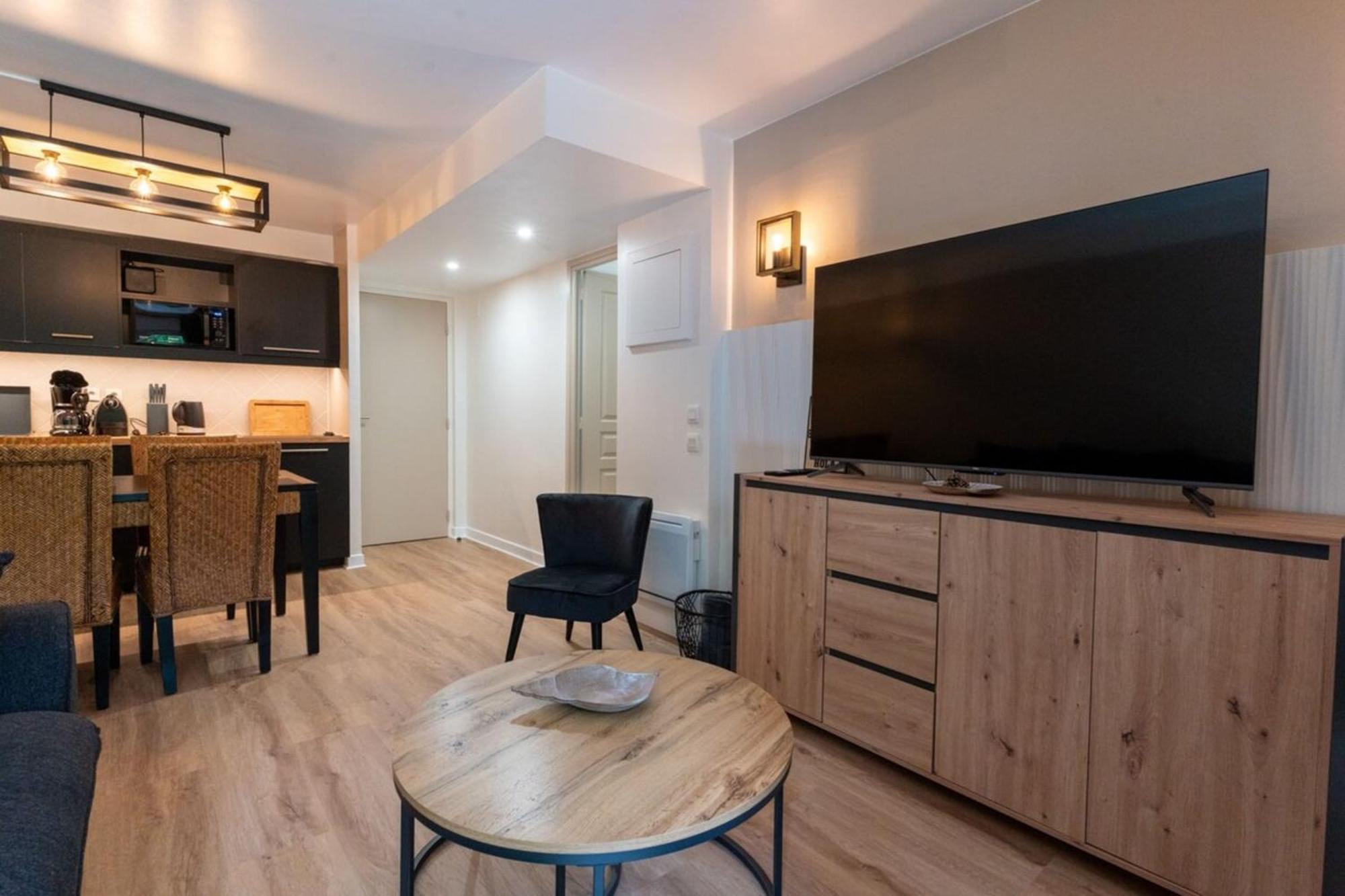 Beautiful Flat With Swimming Pool Tennis Court And Private Car Parking 09 Le Touquet Eksteriør bilde